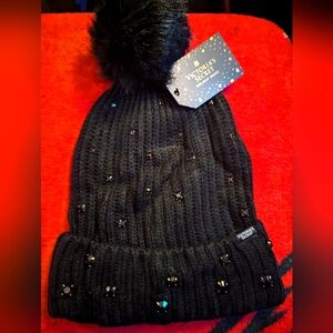 Victoria's Secret Black Knit Pom-Pom Beanie